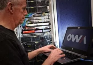 Reviewing an OWA-developed web application